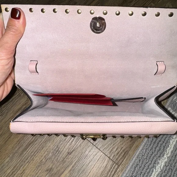 Authentic Valentino Rockstud clutch/crossbody bag. - Picture 9 of 16
